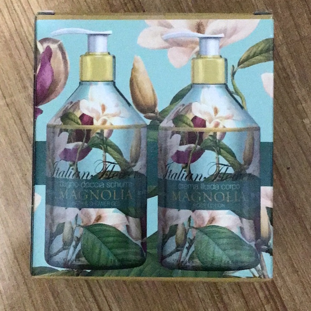 Italian Fruit Magnolia Shower Gel and Lotion Set
